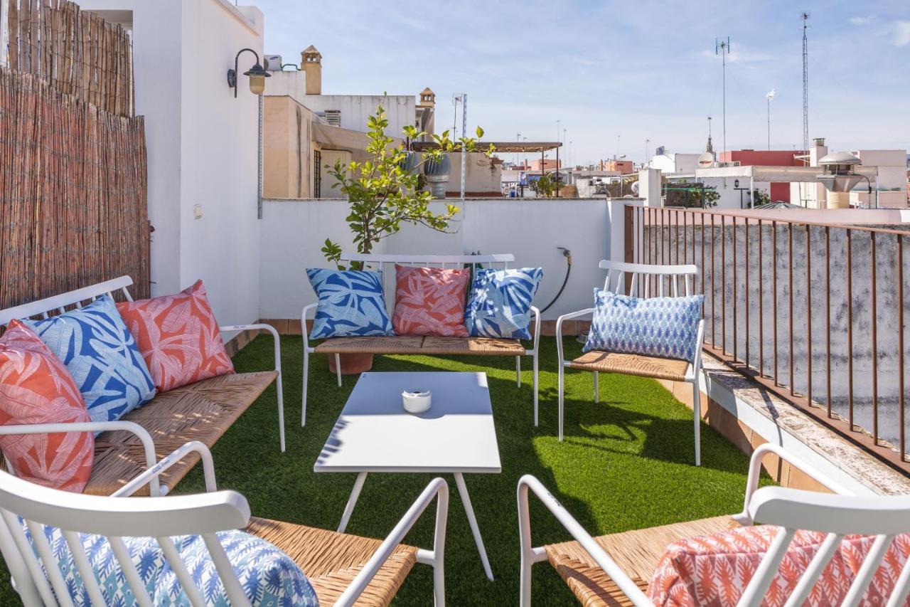 Tentudia Charming Apartments With Private Roof-Top Or Patio In San Bernardo By Ocityzen Sevilha Exterior foto