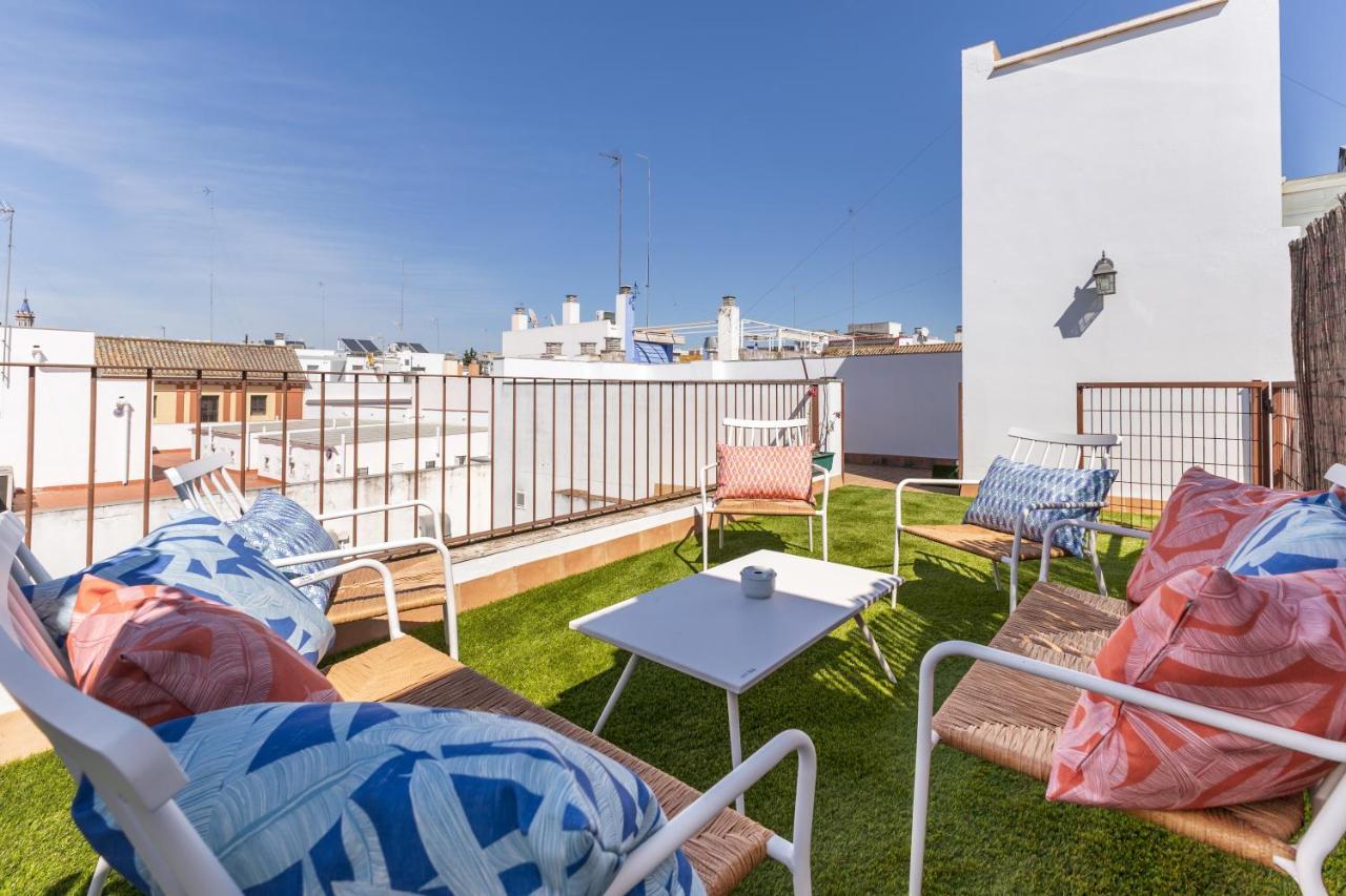 Tentudia Charming Apartments With Private Roof-Top Or Patio In San Bernardo By Ocityzen Sevilha Exterior foto
