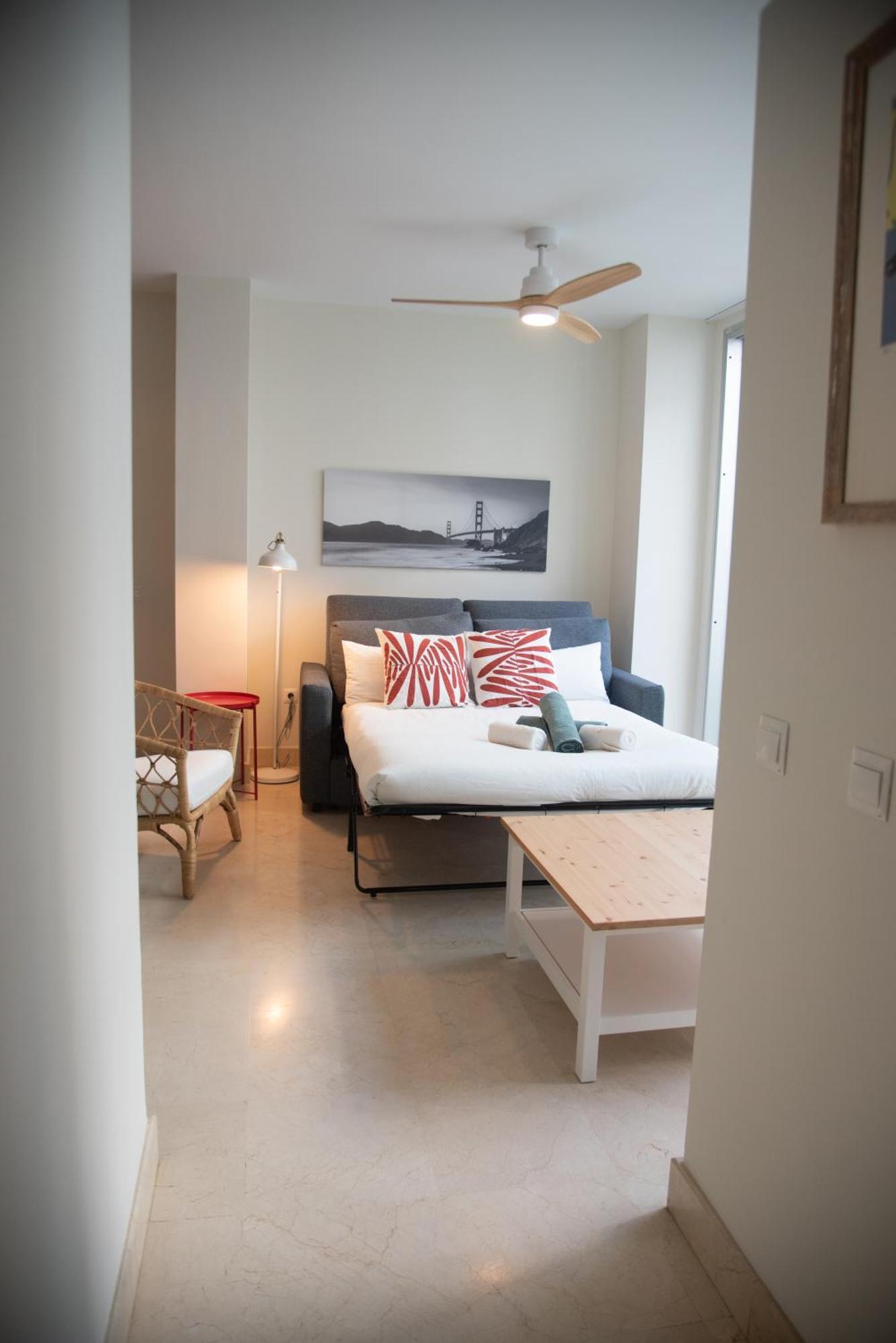 Tentudia Charming Apartments With Private Roof-Top Or Patio In San Bernardo By Ocityzen Sevilha Exterior foto