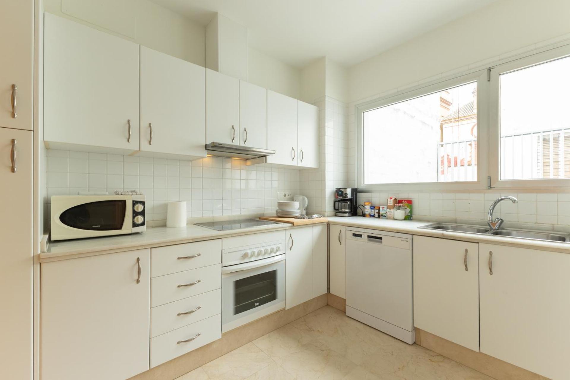 Tentudia Charming Apartments With Private Roof-Top Or Patio In San Bernardo By Ocityzen Sevilha Exterior foto