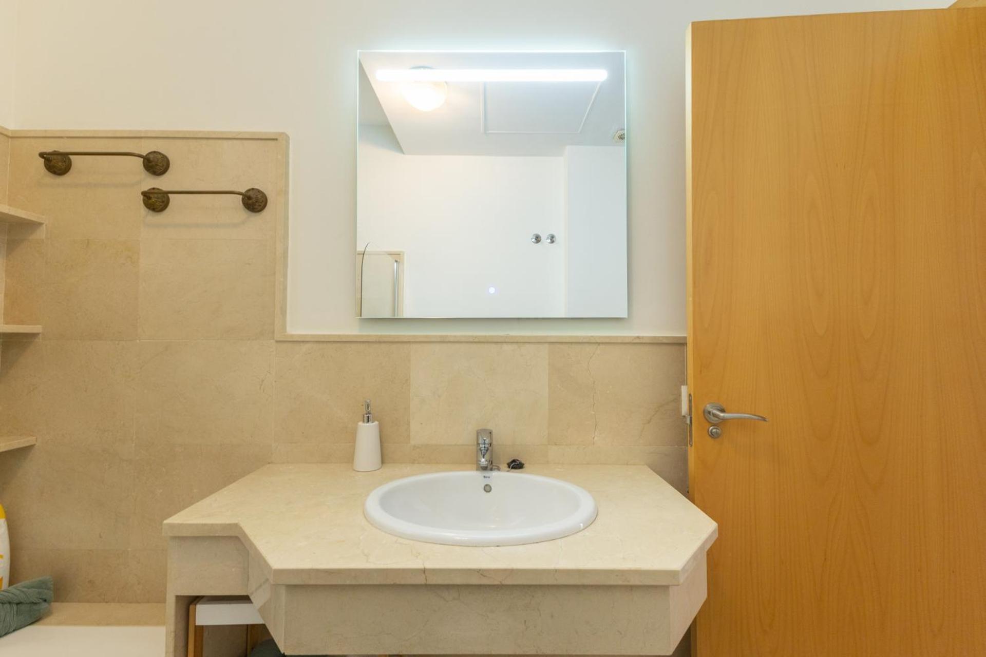 Tentudia Charming Apartments With Private Roof-Top Or Patio In San Bernardo By Ocityzen Sevilha Exterior foto
