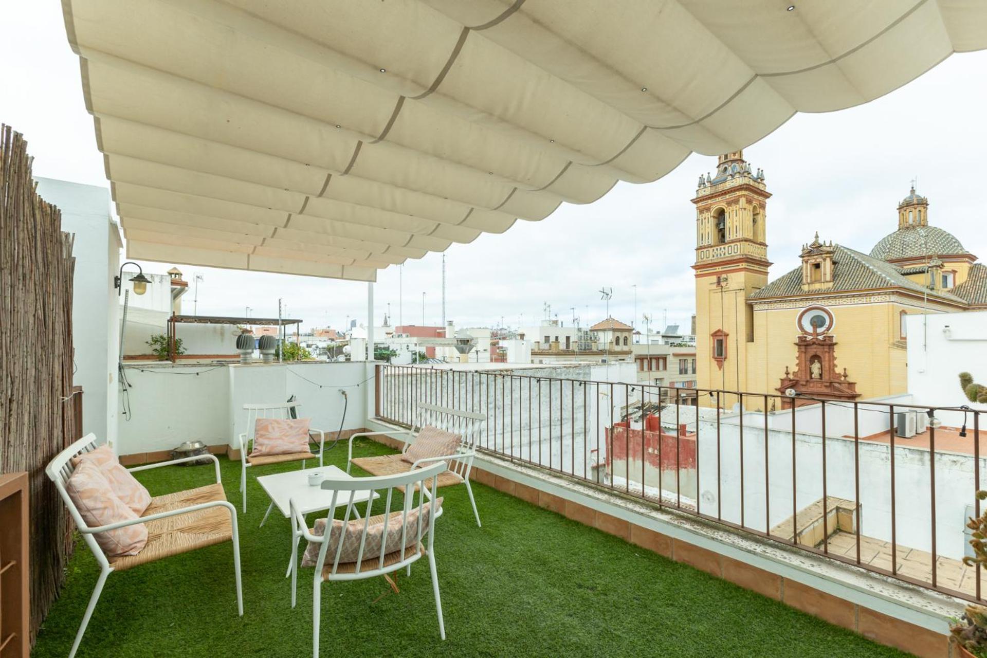 Tentudia Charming Apartments With Private Roof-Top Or Patio In San Bernardo By Ocityzen Sevilha Exterior foto